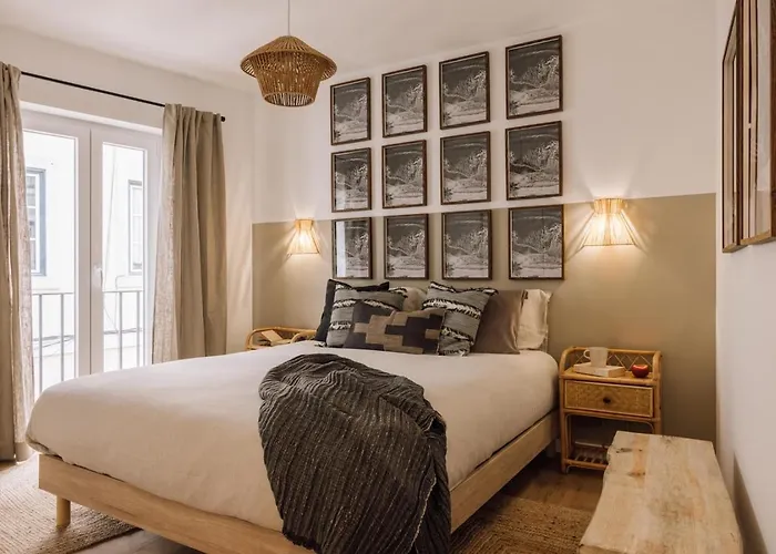 Medan - 1 Bedroom And Parking In Santo Antonio Appartement Lissabon