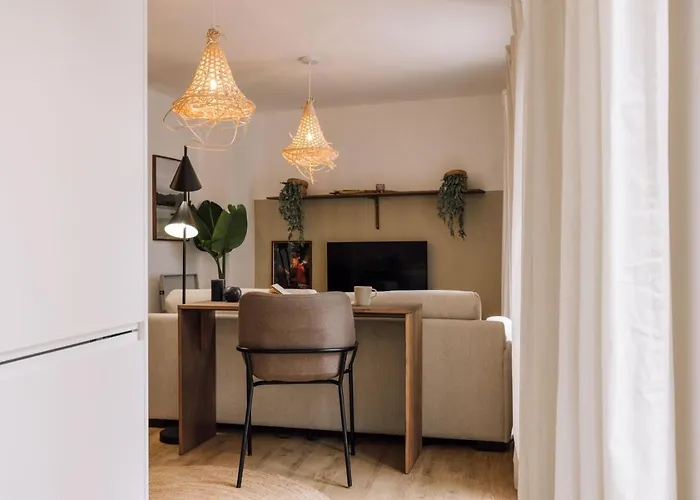 Medan - 1 Bedroom And Parking In Santo Antonio Lisboa